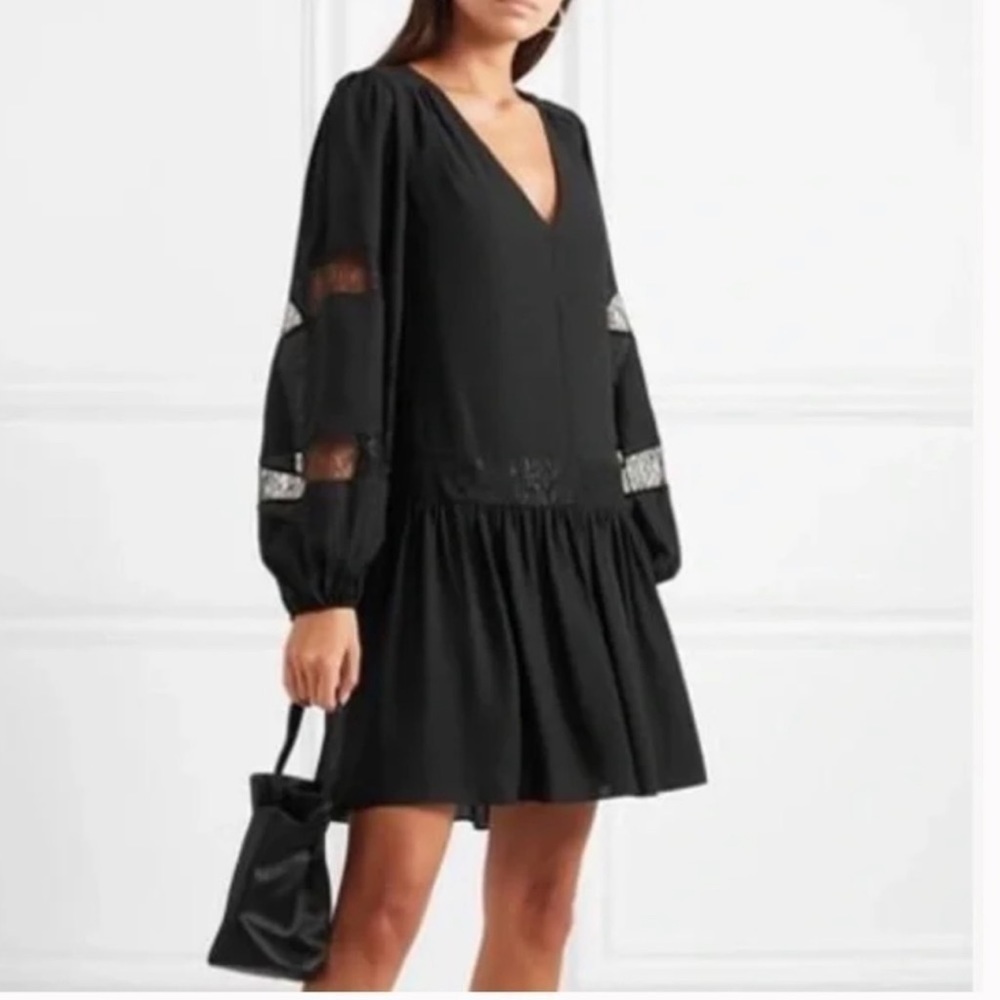 NWT Elizabeth & James dress
